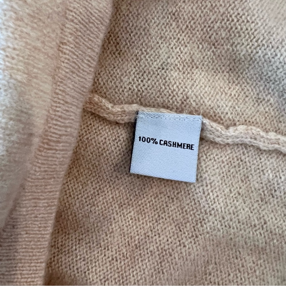 Philosophy 100% Cashmere Sweater - Picture 6 of 7